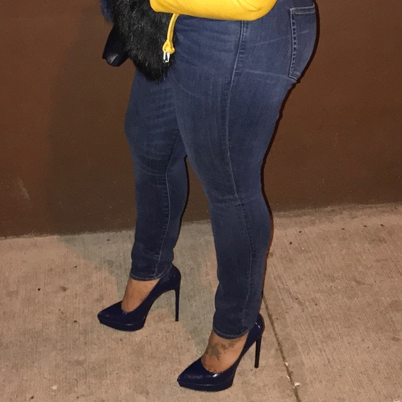 Cobalt Blue Saint Laurent Pumps - Picture 8 of 8